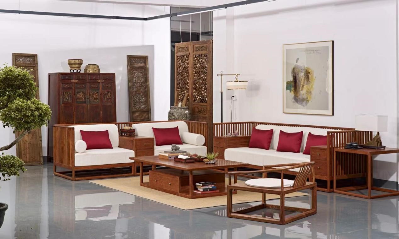 中式实木布艺沙发优点,新中式家具风格，中式氛围